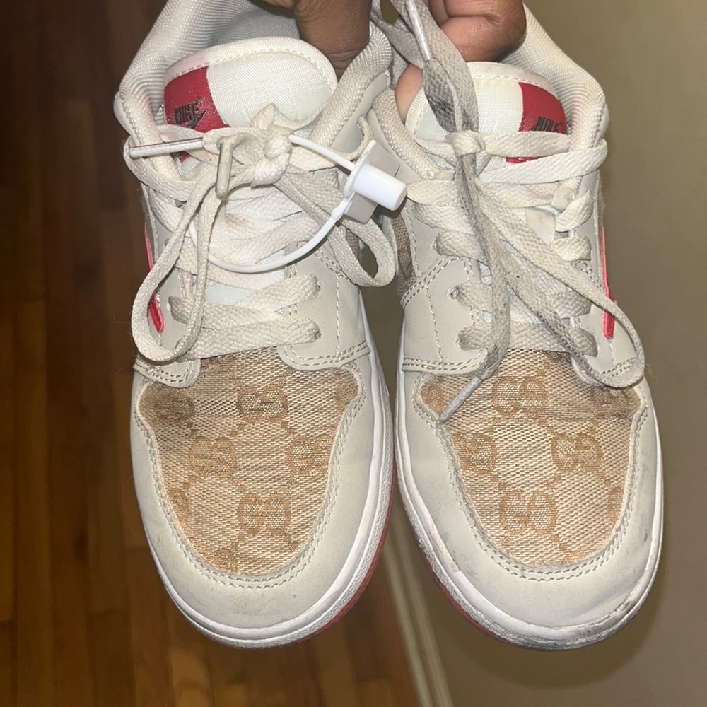 nike dunks size 2.5y